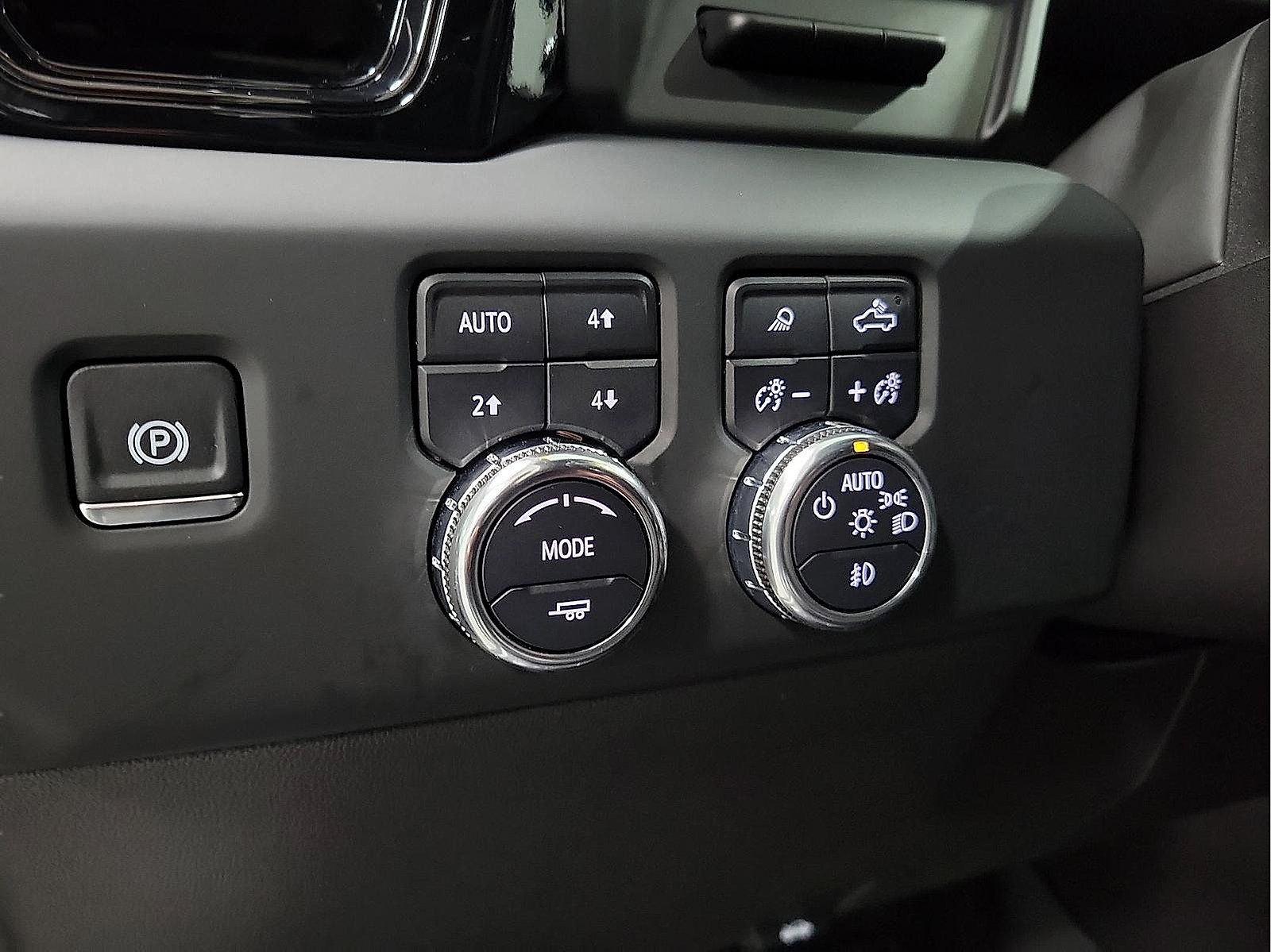 Used 2024 GMC Sierra 1500 AT4X w/ AT4X AEV Edition AWD/4WD image 14