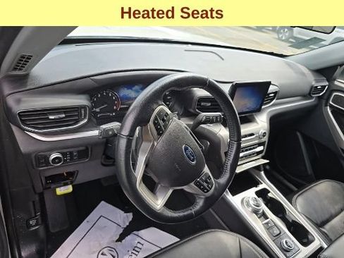 Used 2022 Ford Explorer XLT w/ Equipment Group 202A AWD/4WD image 11