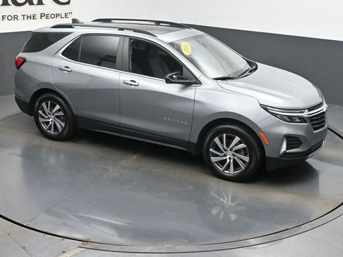 Used 2024 Chevrolet Equinox LT image 37