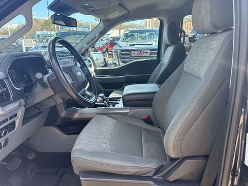 Used 2023 Ford F150 Lightning XLT image 19