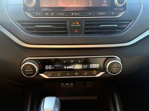 Used 2019 Nissan Altima 2.5 SV image 27