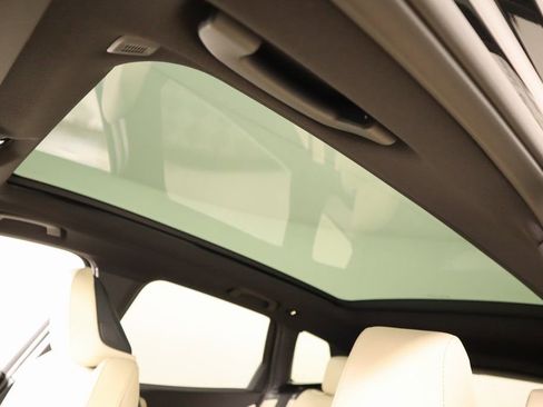 New 2025 BMW X3 xDrive30i w/ Premium Package AWD/4WD image 16