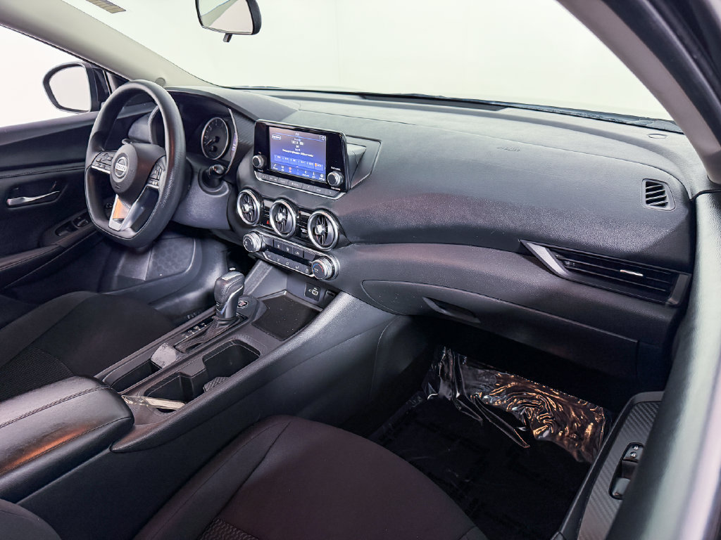 Certified 2023 Nissan Sentra S FWD image 12
