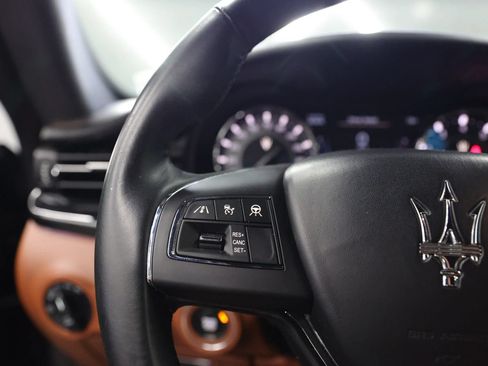 Used 2021 Maserati Quattroporte S RWD image 30