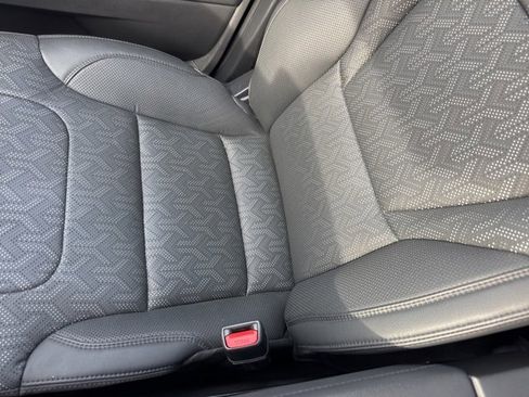 Used 2024 Toyota Tundra Limited w/ TRD Off-Road Package image 19