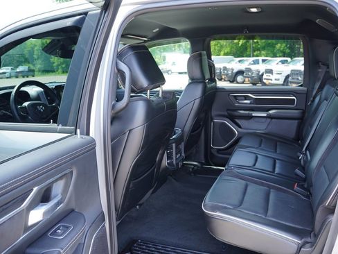 Used 2023 RAM 1500 Laramie AWD/4WD image 18