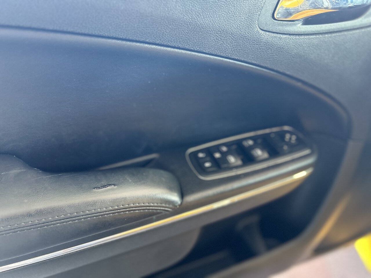 Used 2012 Dodge Charger SRT8 Super Bee w/ Premium Audio Group II RWD image 34