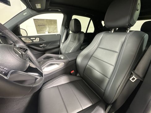 New 2026 Mercedes-Benz GLE 450 4MATIC image 9