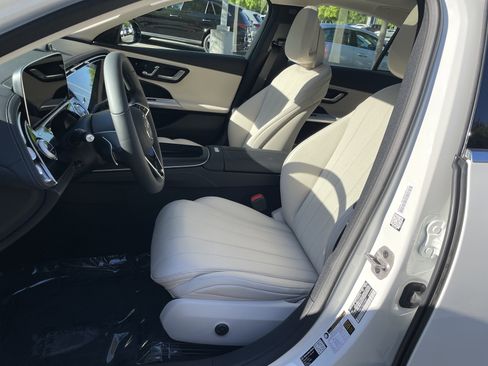 New 2026 Mercedes-Benz E 350 4MATIC Sedan image 21