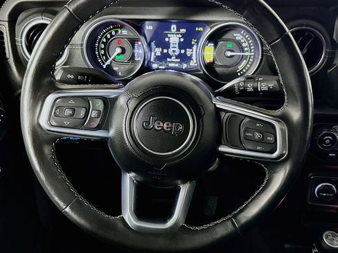 Used 2023 Jeep Wrangler Unlimited Sahara w/ Dual Top Group AWD/4WD image 24