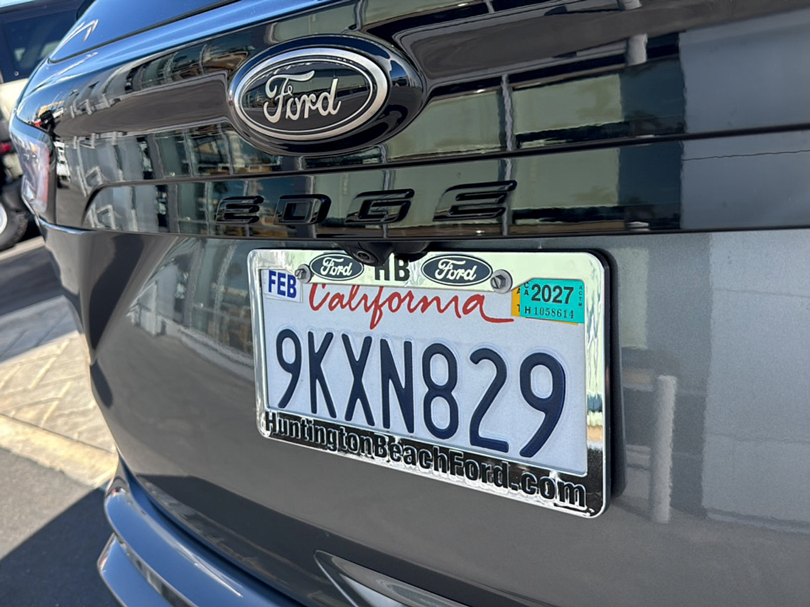Used 2024 Ford Edge SE w/ Black Appearance Package AWD/4WD image 4