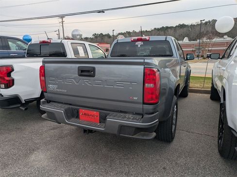 Used 2021 Chevrolet Colorado LT image 5