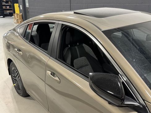 New 2026 Nissan Sentra SV w/ SV Convenience Package FWD image 6