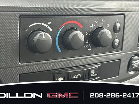 Used 2009 Dodge Ram 2500 Truck SLT w/ Trailer Tow Group RWD image 18