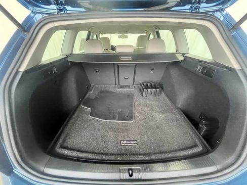 Used 2015 Volkswagen Golf TDI S image 28