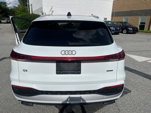 Used 2025 Audi Q5 Premium Plus AWD/4WD image 14