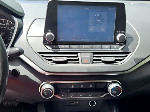 Used 2020 Nissan Altima 2.5 S FWD image 8