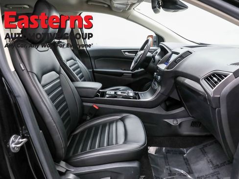 Used 2020 Ford Edge SEL image 24