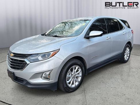 Used 2020 Chevrolet Equinox LT image 2