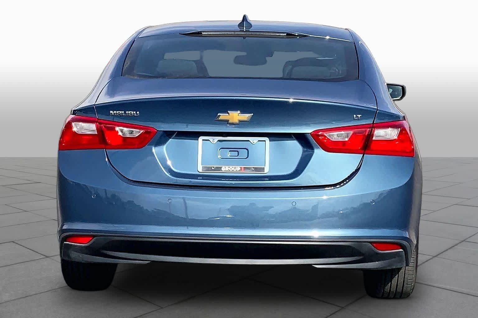 Used 2025 Chevrolet Malibu LT FWD image 5
