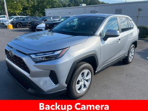 Used 2025 Toyota RAV4 LE FWD image 7