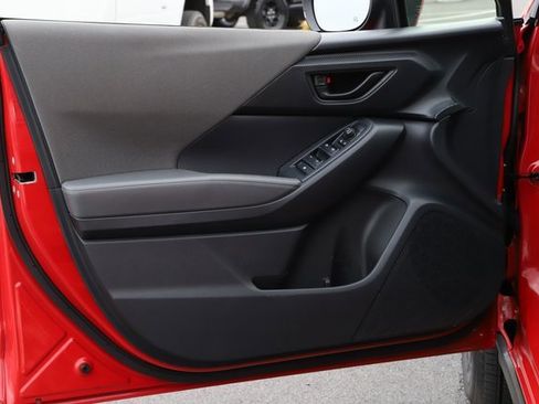 Used 2024 Subaru Crosstrek 2.0i Premium image 16