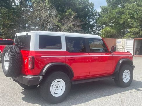 Used 2023 Ford Bronco Heritage Edition AWD/4WD image 6