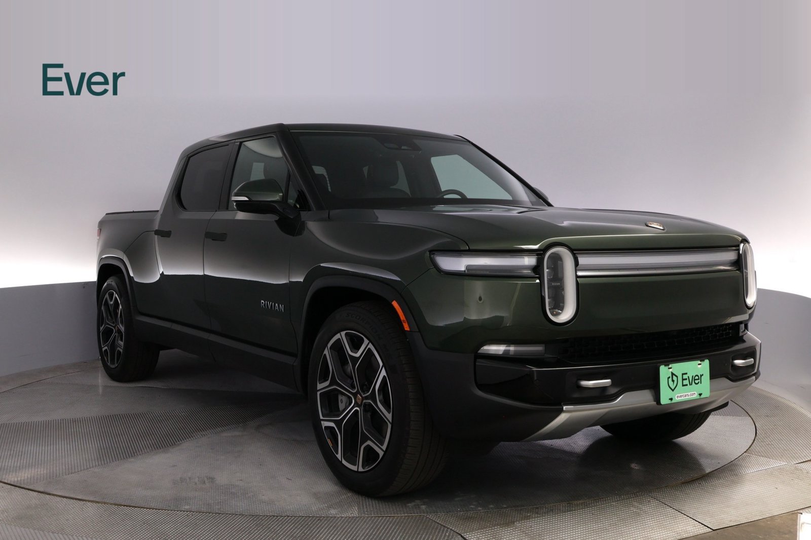 Used 2025 Rivian R1T Adventure Dual AWD/4WD image 13