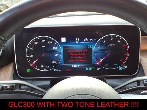 Used 2023 Mercedes-Benz GLC 300 4MATIC image 16