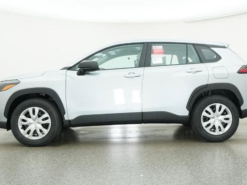 New 2026 Toyota Corolla Cross L image 32