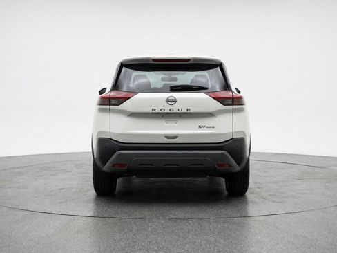 Used 2023 Nissan Rogue SV image 7