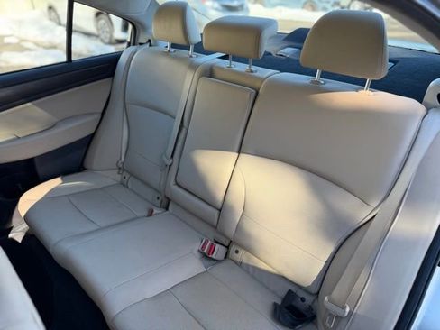 Used 2016 Subaru Legacy 2.5i Limited image 14