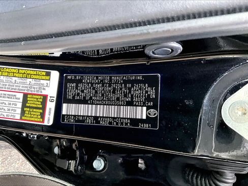 Used 2025 Toyota Camry LE FWD image 36