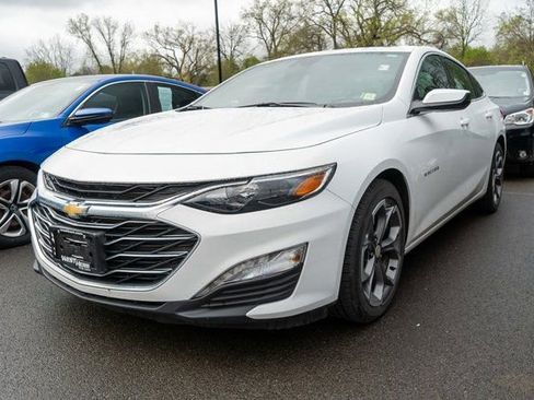 Used 2023 Chevrolet Malibu LT FWD image 1