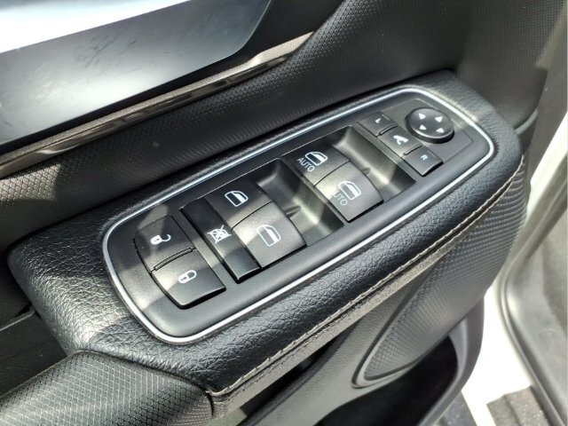 Used 2020 RAM 1500 Sport w/ Level 2 Equipment Goup w/2_L AWD/4WD image 25