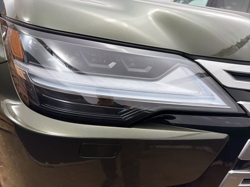 New 2026 Lexus LX 700h Luxury image 25