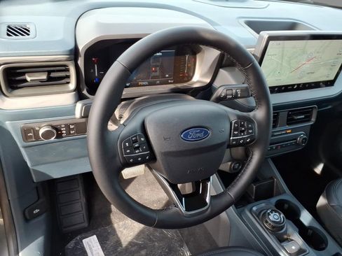 New 2026 Ford Maverick Lariat w/ Black Appearance Package image 21