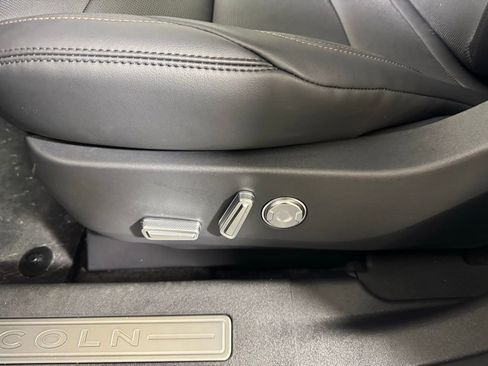 New 2026 Lincoln Nautilus Premier w/ Equipment Group 102A image 19