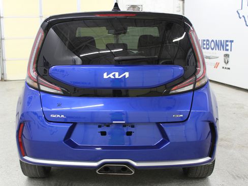 Used 2023 Kia Soul GT-Line w/ GT-Line Technology Package image 6