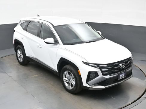 Used 2026 Hyundai Tucson SE AWD/4WD image 38