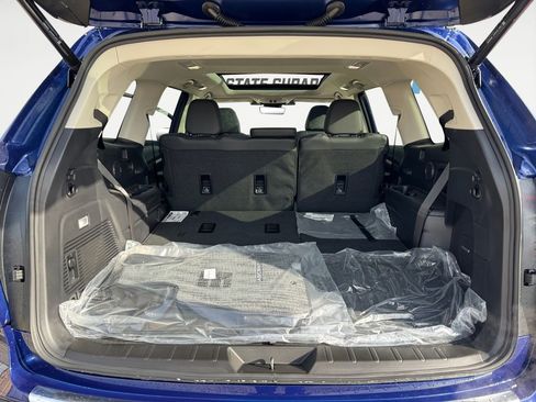 New 2026 Subaru Ascent Limited image 16