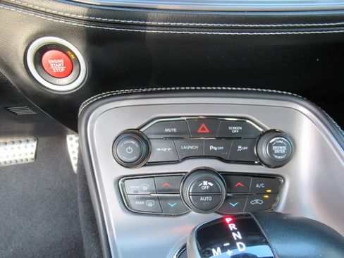 Used 2023 Dodge Challenger SRT Hellcat w/ Driver Convenience Group RWD image 26