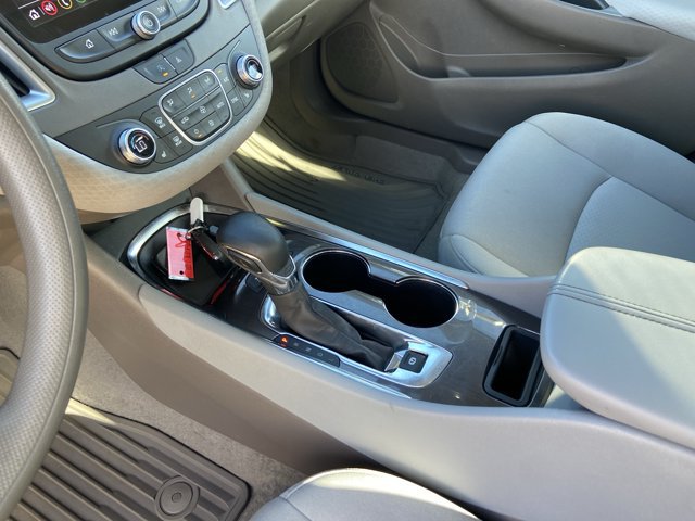 Used 2024 Chevrolet Malibu LT FWD image 24