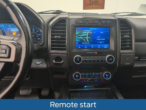 Used 2021 Ford Expedition Max Limited image 19
