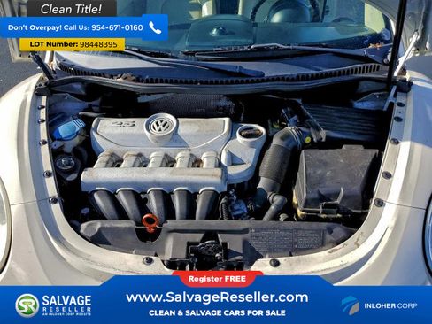 Used 2010 Volkswagen Beetle Convertible image 15