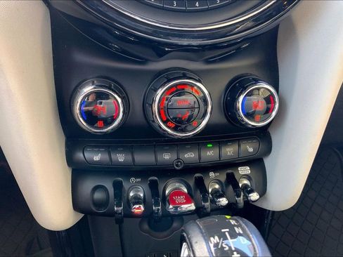 Used 2019 MINI Cooper S FWD image 31