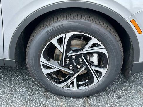 New 2025 Lincoln Nautilus Premier w/ Equipment Group 102A image 12