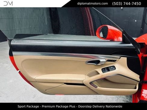 Used 2018 Porsche 911 Carrera 4S AWD/4WD image 24