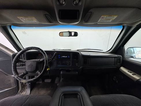 Used 2002 Chevrolet Silverado 1500 LS w/ Off-Road Pkg image 18