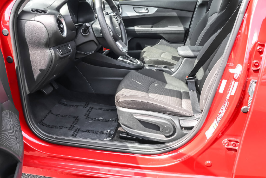 Used 2024 Kia Forte LXS FWD image 16